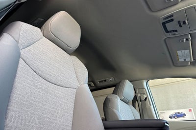 2024 Toyota Sienna LE 8 Passenger