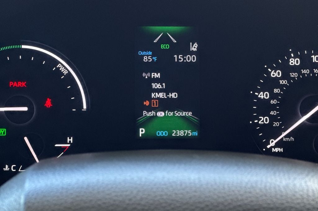 2024 Toyota Sienna LE 8 Passenger
