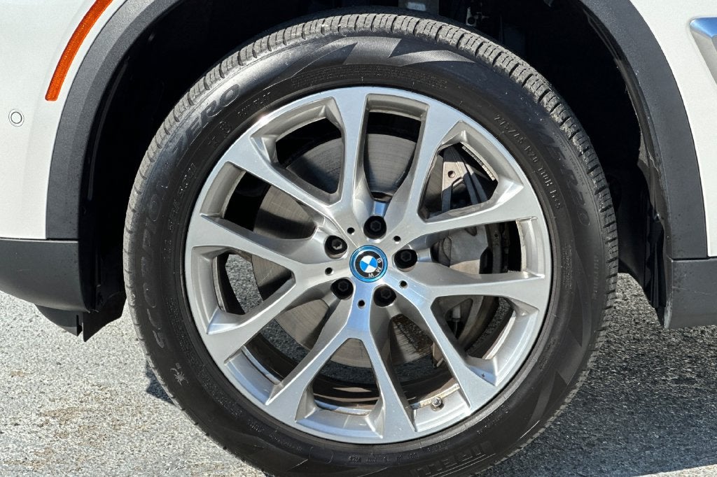 2024 BMW X5 xDrive50e