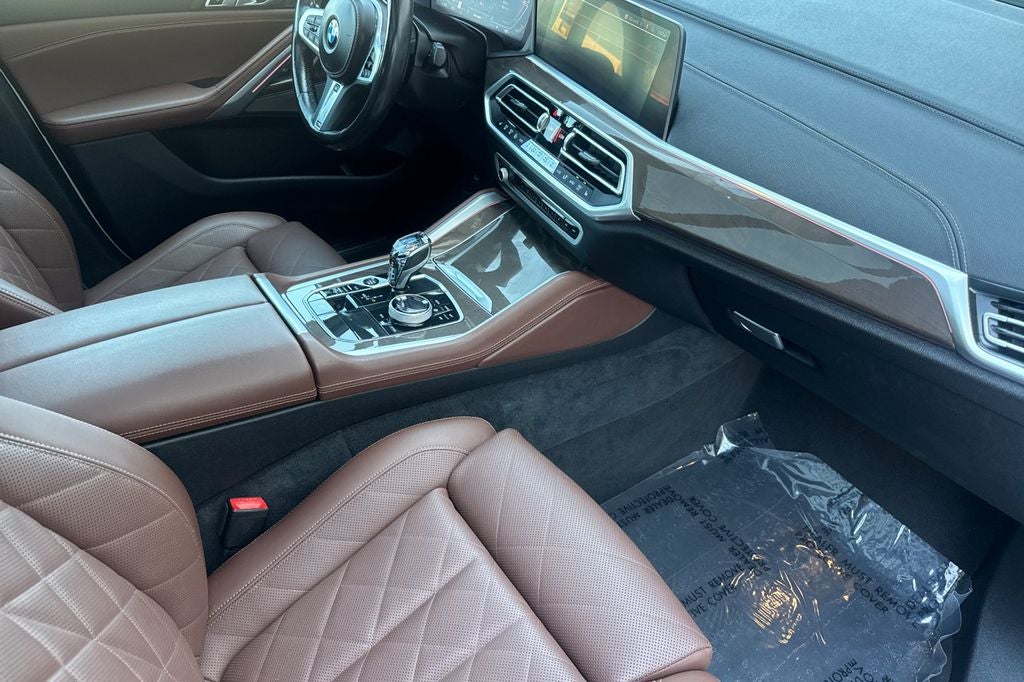 2023 BMW X6 xDrive40i