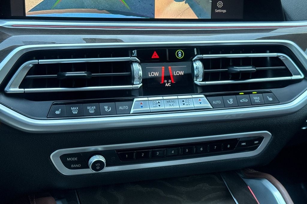 2023 BMW X6 xDrive40i