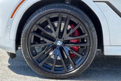 2023 BMW X6 xDrive40i
