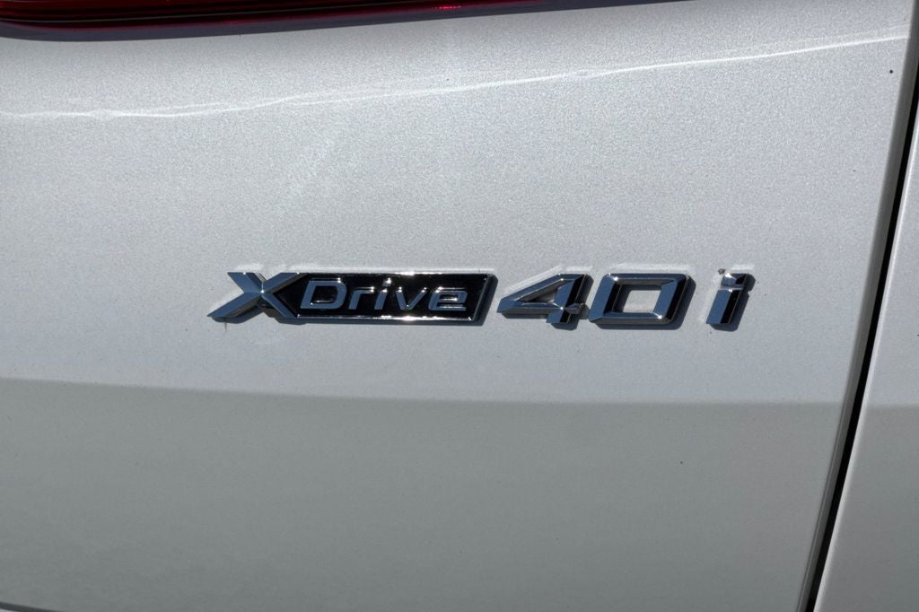 2023 BMW X6 xDrive40i