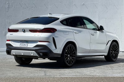 2023 BMW X6 xDrive40i