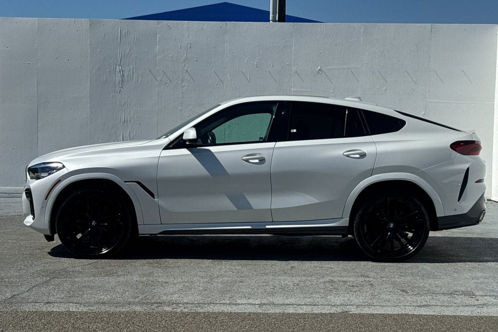 2023 BMW X6 xDrive40i