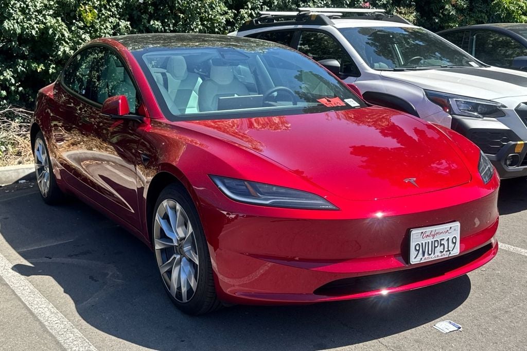 2025 Tesla Model 3 Long Range