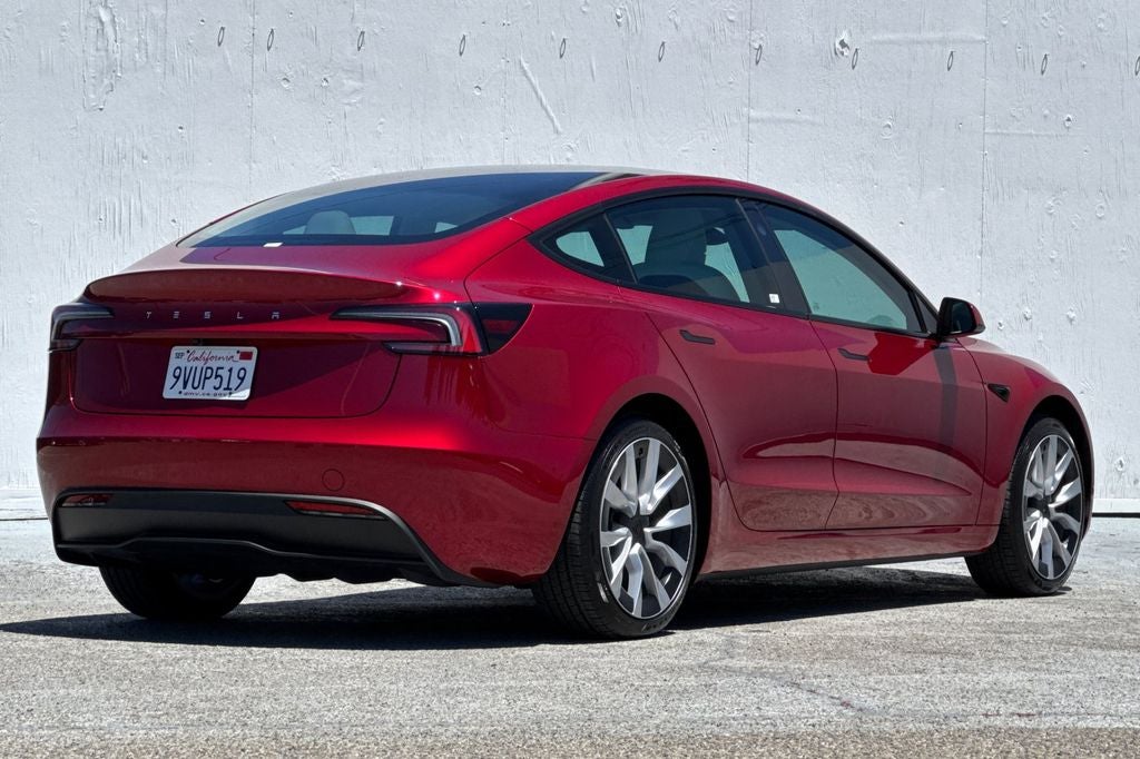 2025 Tesla Model 3 Long Range