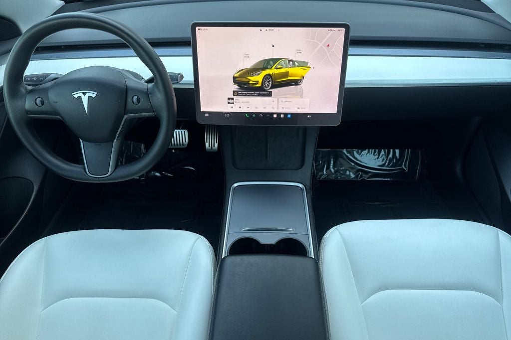 2022 Tesla Model 3 .