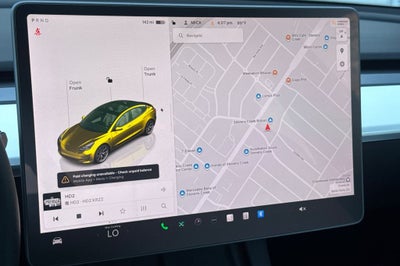 2022 Tesla Model 3 .
