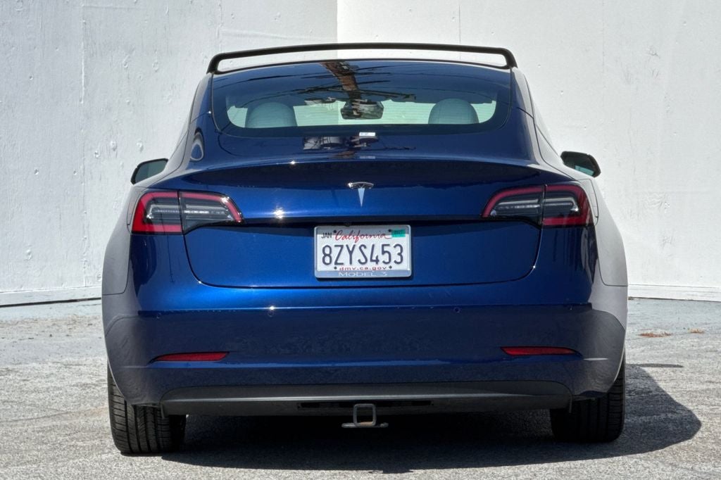 2022 Tesla Model 3 .