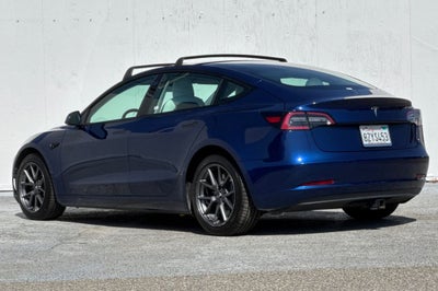 2022 Tesla Model 3 .