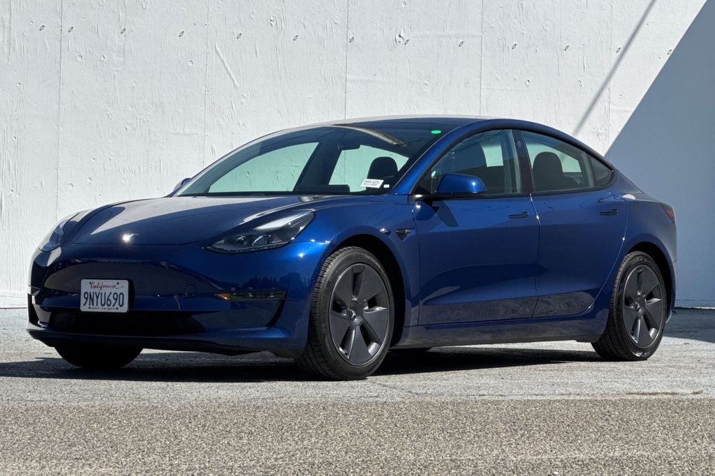 2021 Tesla Model 3 Standard Range Plus