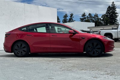 2026 Tesla Model 3 .