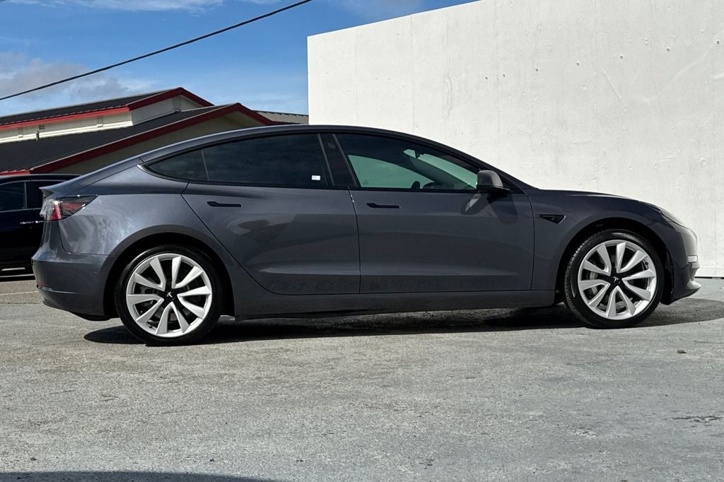 2023 Tesla Model 3 STANDARD RANGE