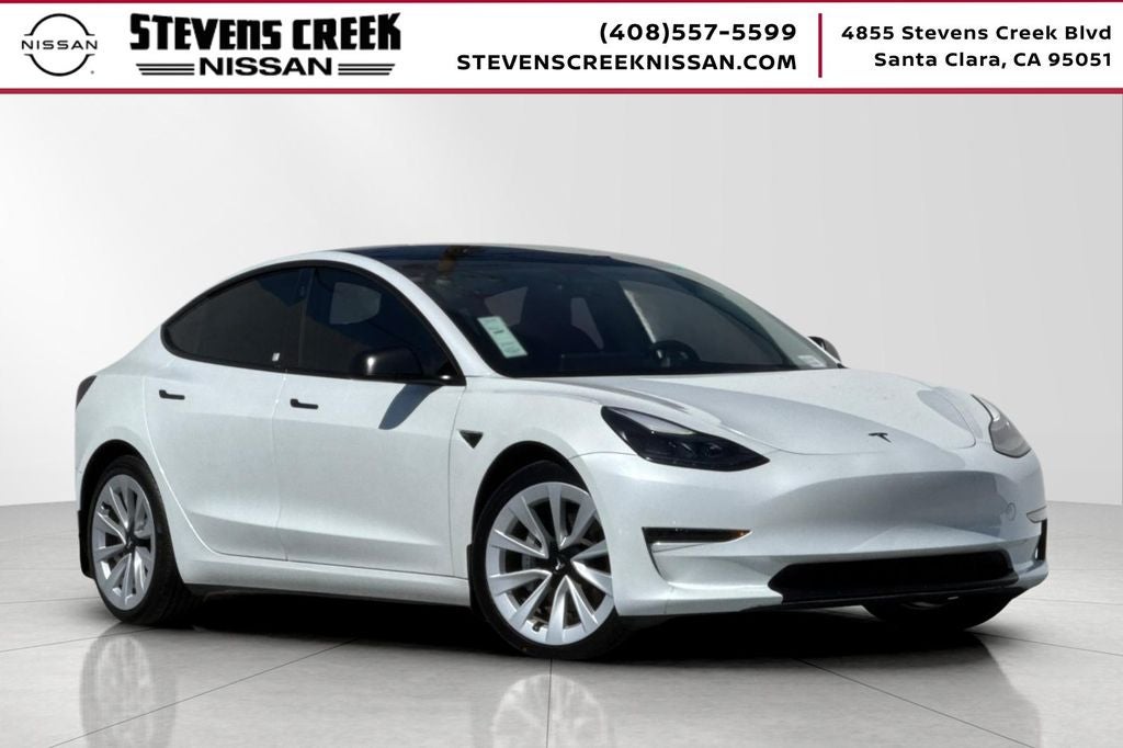 2023 Tesla Model 3 -'s photo