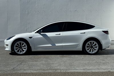 2023 Tesla Model 3 .