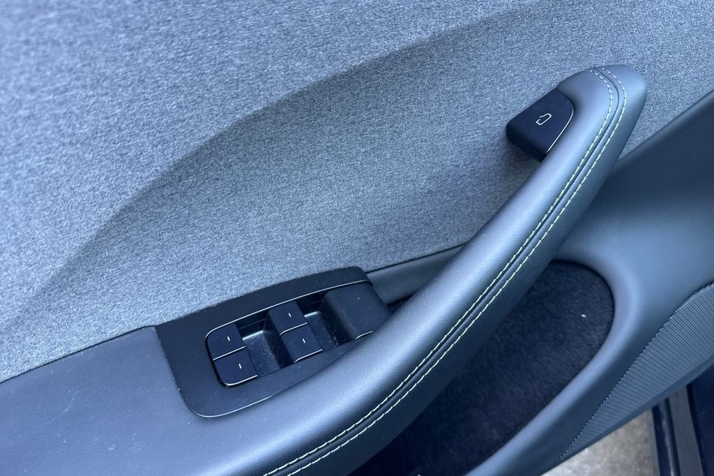 2024 Tesla Model 3 Base