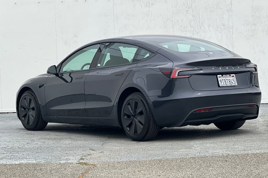 2025 Tesla Model 3 Long Range