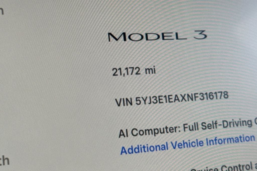 2022 Tesla Model 3 Base