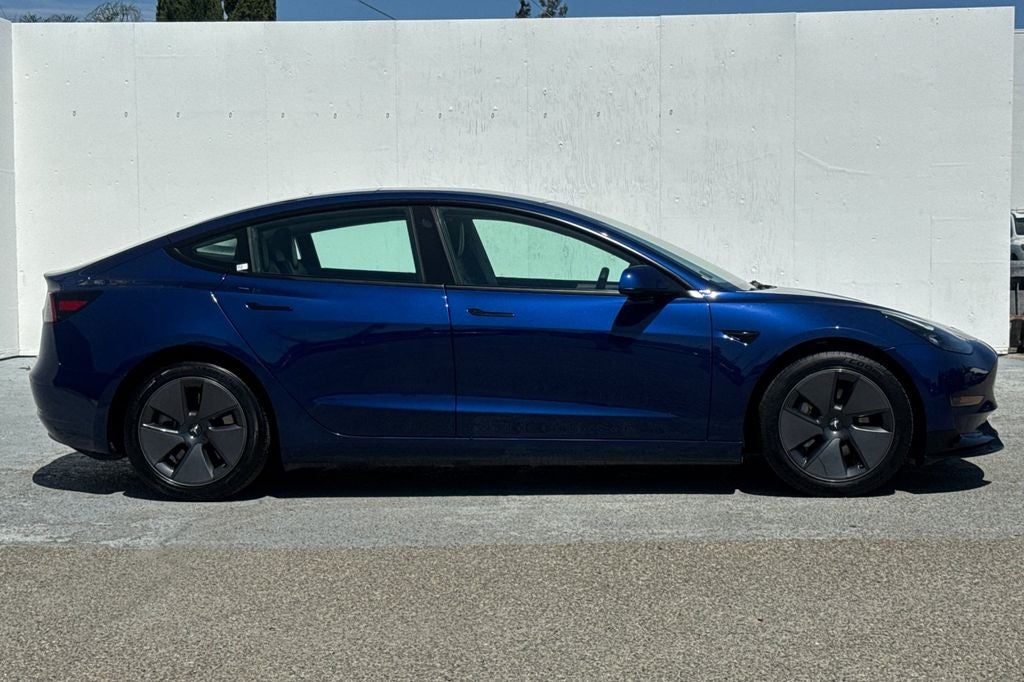 2023 Tesla Model 3 .