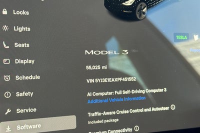 2023 Tesla Model 3 .