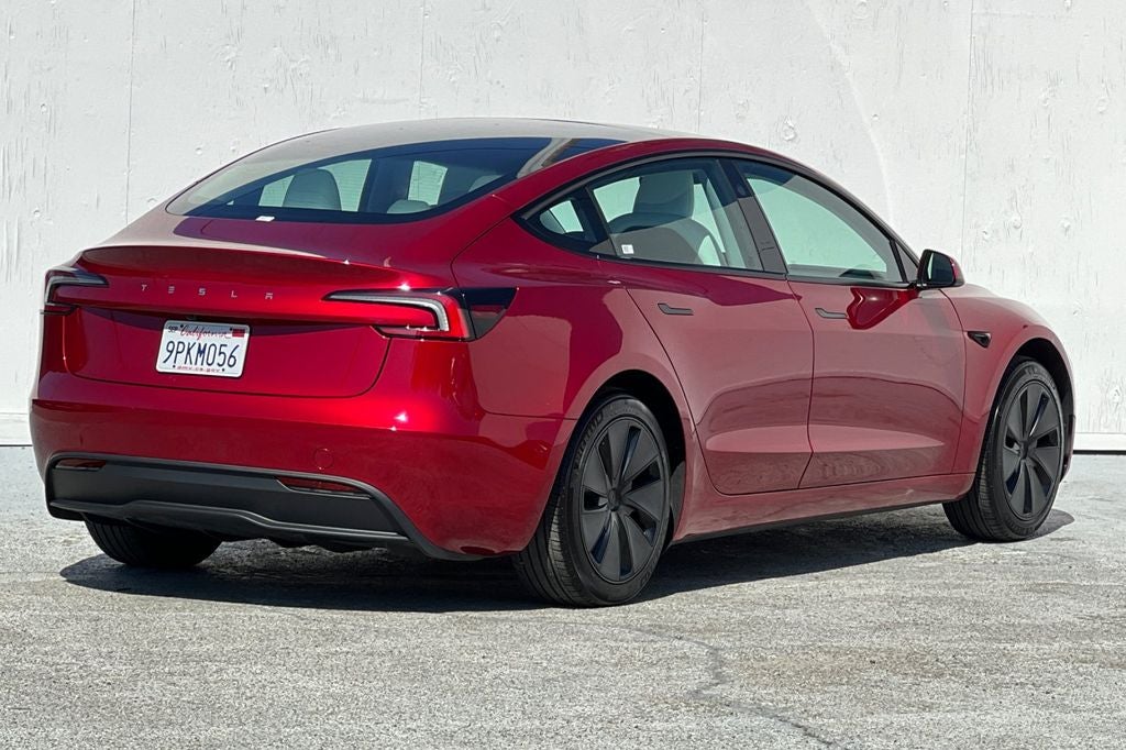 2024 Tesla Model 3 .