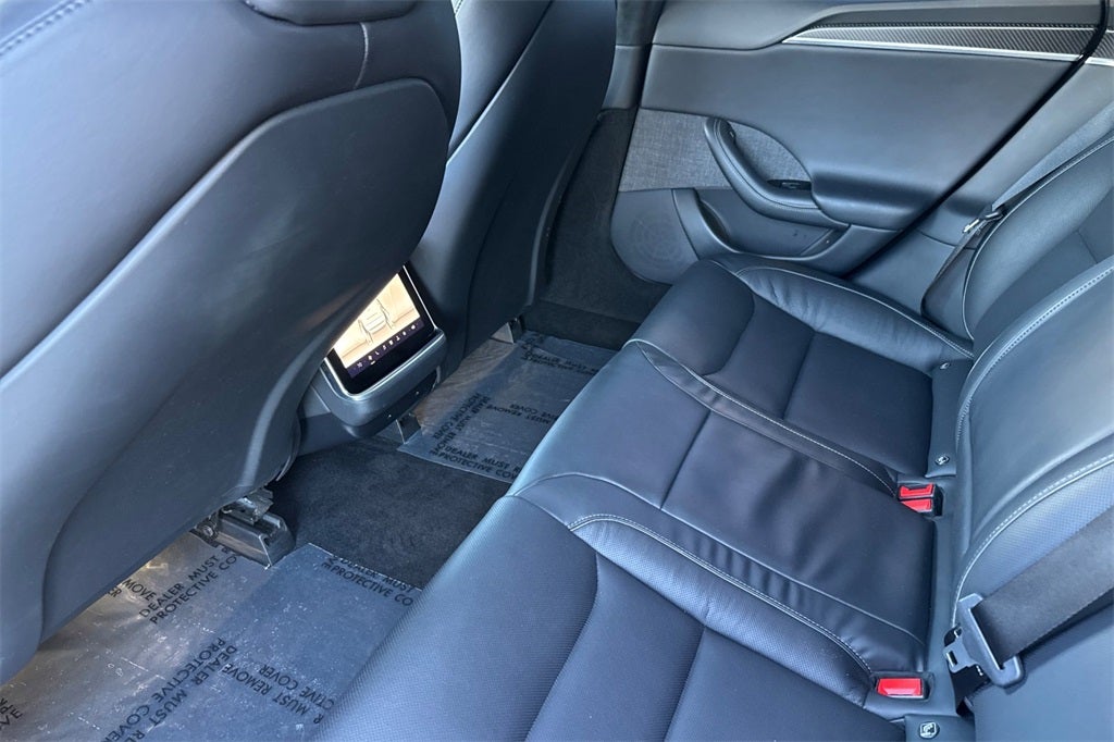 2022 Tesla Model S Plaid