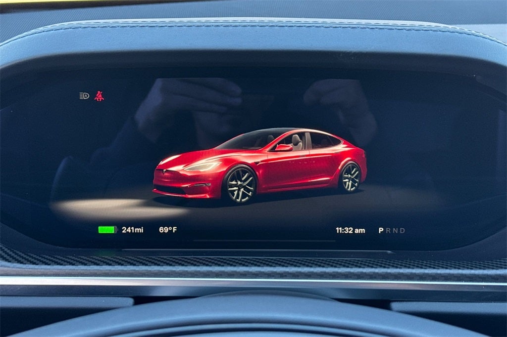 2022 Tesla Model S Plaid