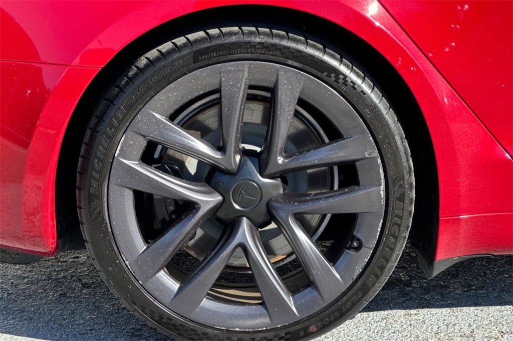 2022 Tesla Model S Plaid