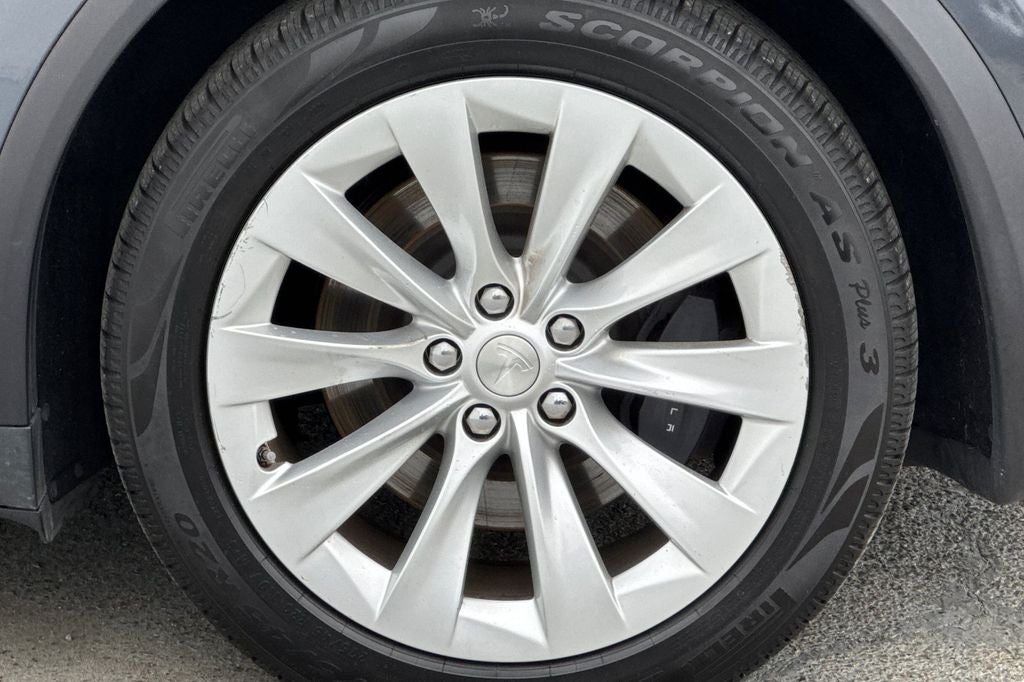 2021 Tesla Model X Long Range