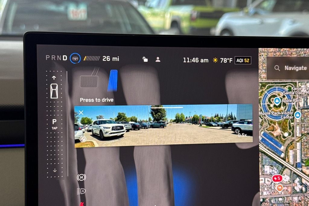 2025 Tesla Cybertruck .