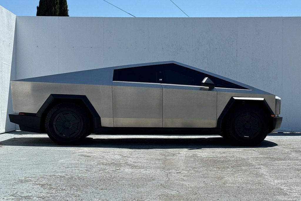 Used 2024 Tesla Cybertruck Cyberbeast with VIN 7G2CEHEE4RA056226 for sale in Santa Clara, CA