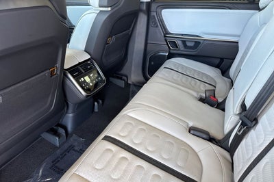 2023 Rivian R1S Adventure