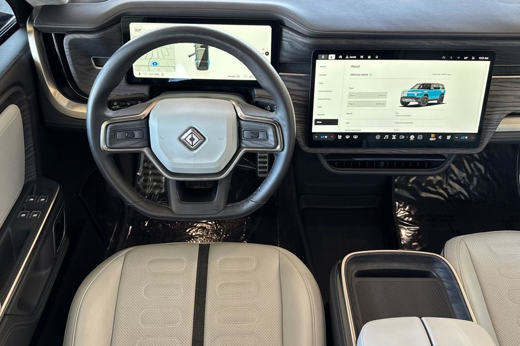 2023 Rivian R1S Adventure