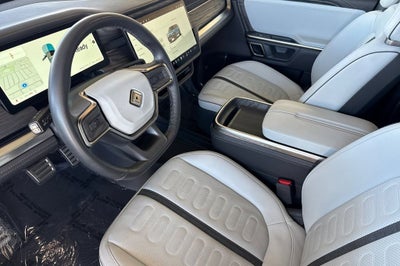 2023 Rivian R1S Adventure