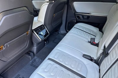2023 Rivian R1S Adventure Quad Motor Large Pack