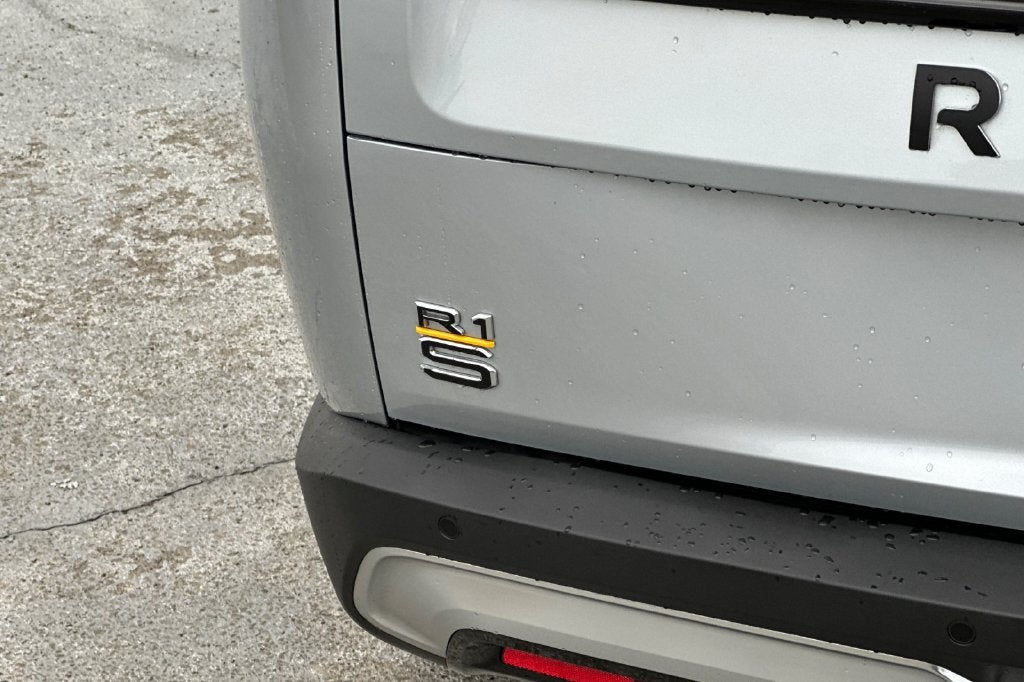 2023 Rivian R1S Adventure Quad Motor Large Pack