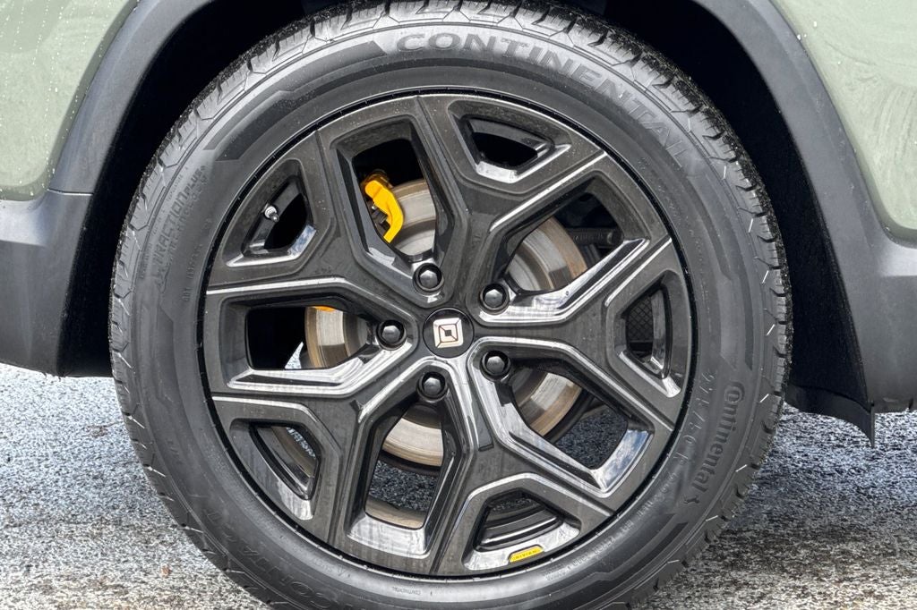 2023 Rivian R1S Launch Edition