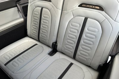 2025 Rivian R1S Adventure Dual Motor Standard Pack