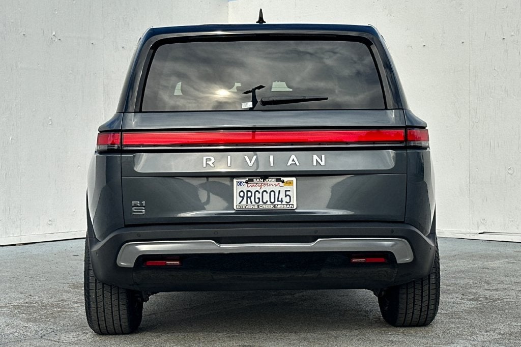 2025 Rivian R1S Adventure Dual Motor Standard Pack