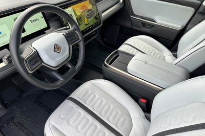2025 Rivian R1S Adventure Dual Motor Standard Pack