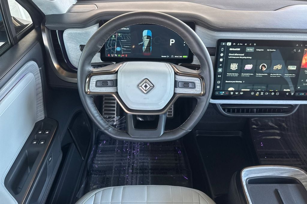2025 Rivian R1S Ascend Tri Motor Max Pack
