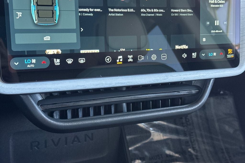 2025 Rivian R1S Ascend Tri Motor Max Pack