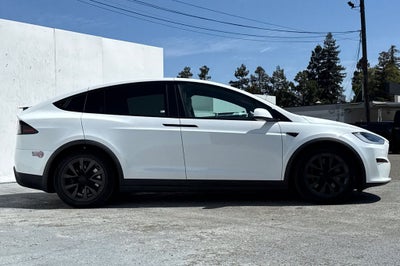 2024 Tesla Model X Base