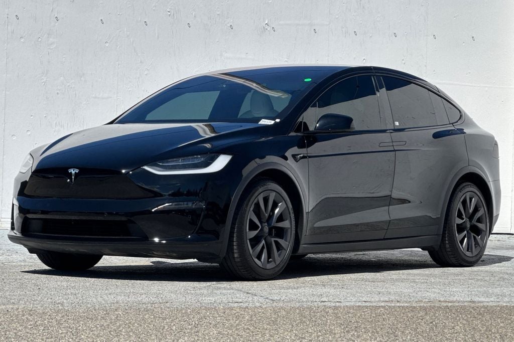 2022 Tesla Model X Plaid