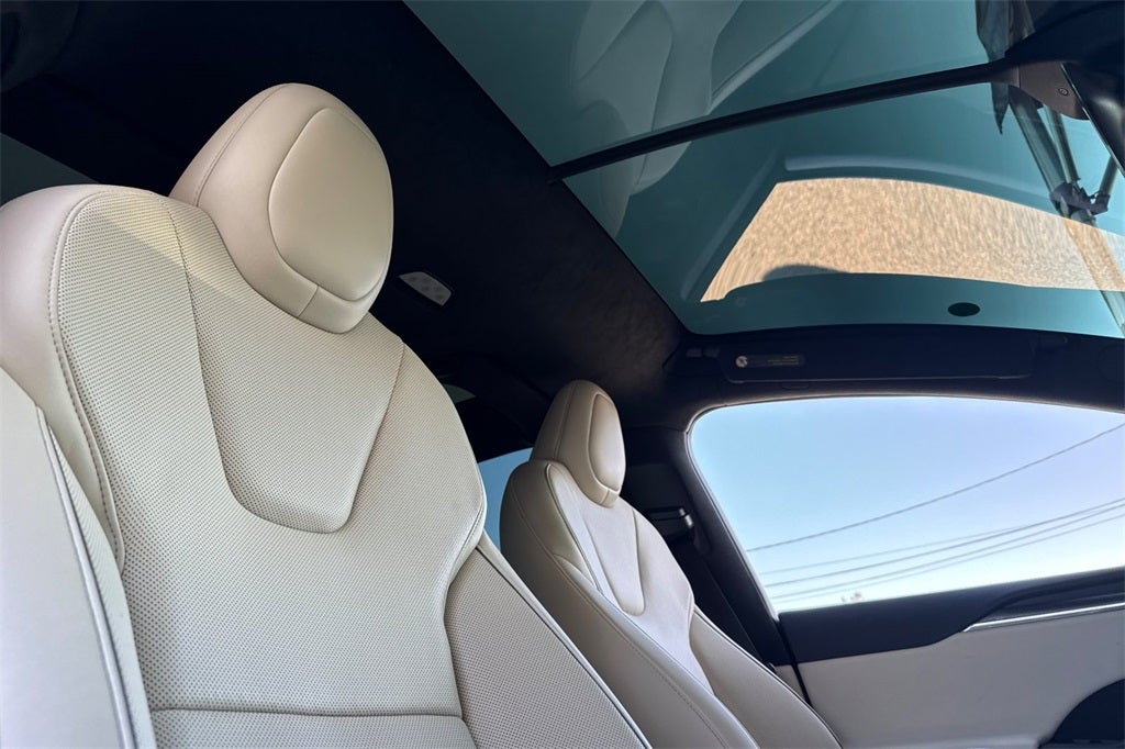 2023 Tesla Model X Plaid