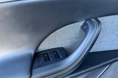 2023 Tesla Model X Standard Range