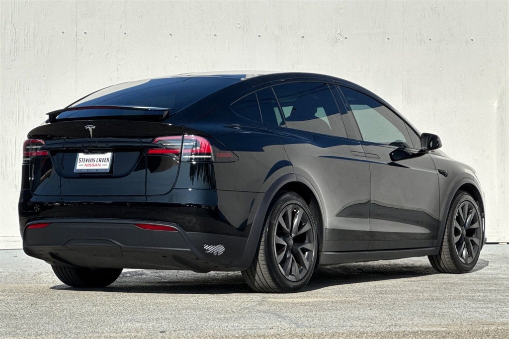 2023 Tesla Model X Standard Range
