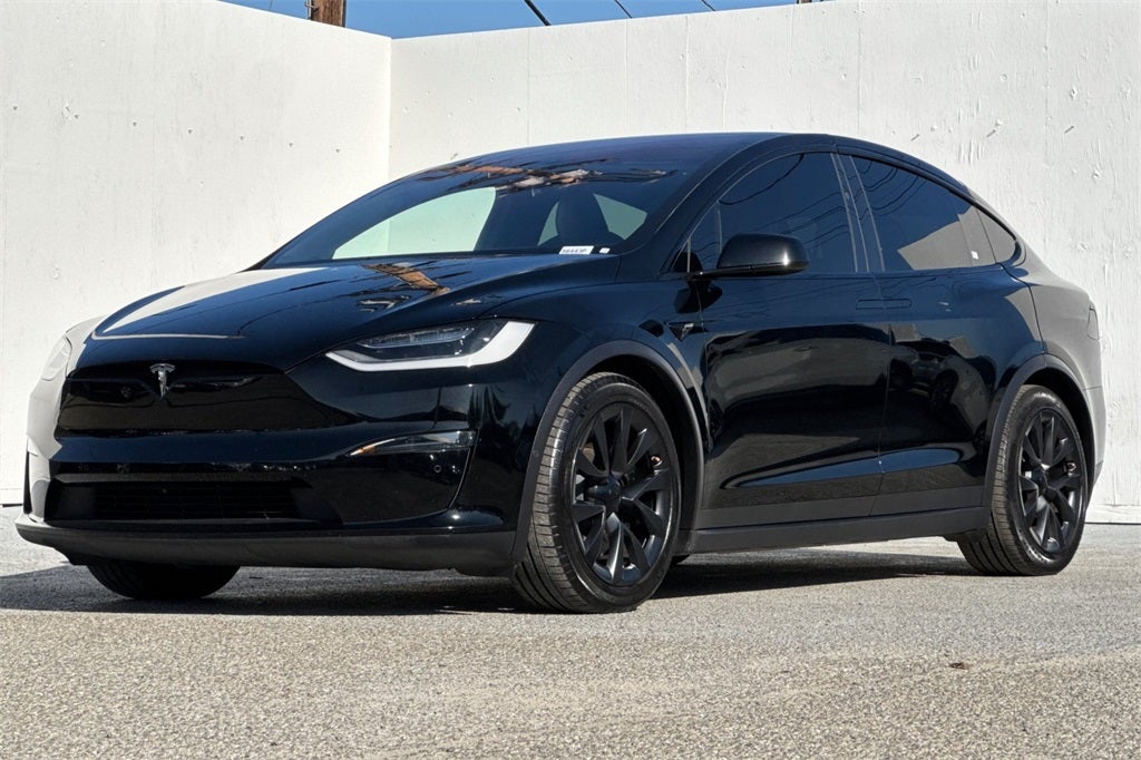 2023 Tesla Model X Standard Range
