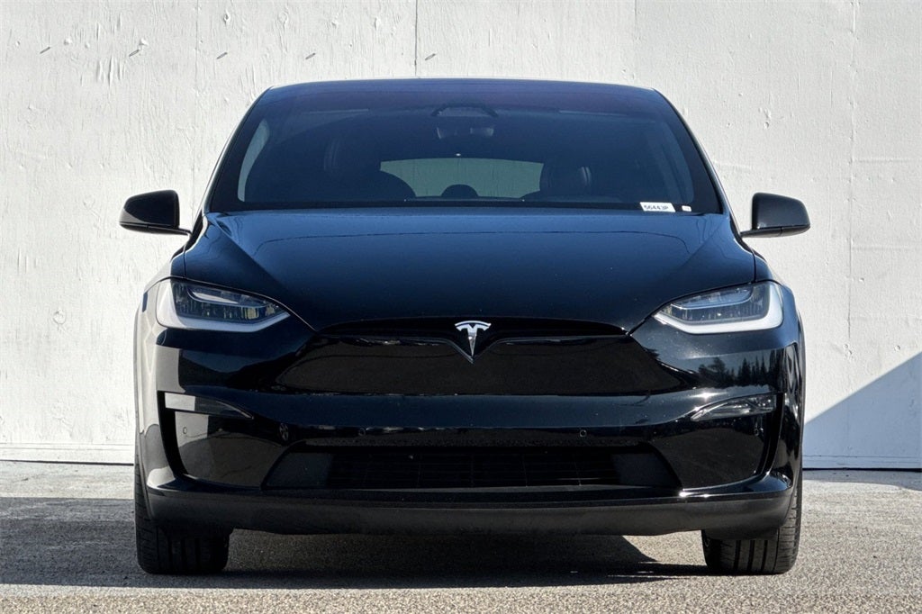 2023 Tesla Model X Standard Range